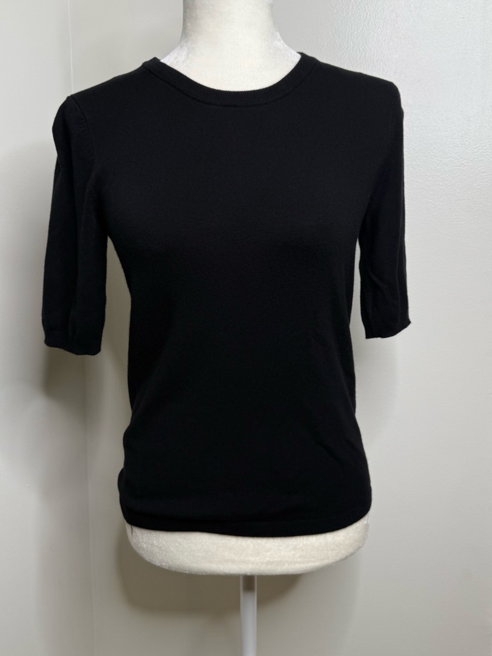 Premise Studio Black Top w/ Half Sleeves Sz Small Exposed Zipper Classic Office